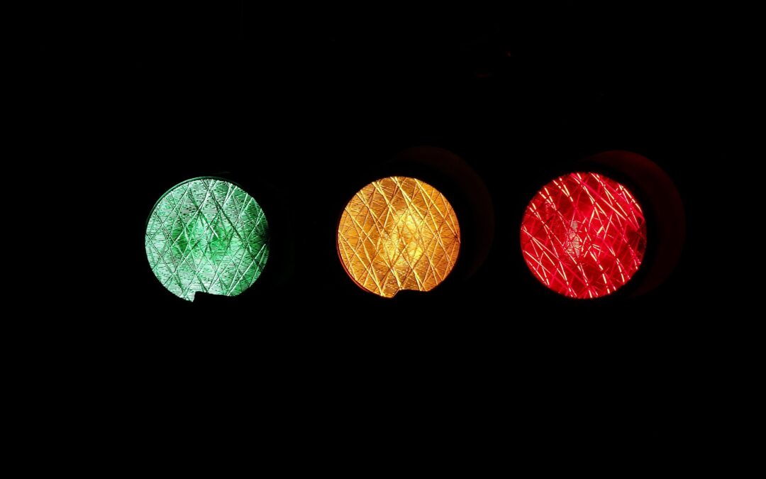 What Do The Different Lights Mean at an Auto Auction?